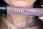 Hudabeauty ruž za usne